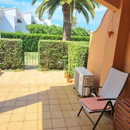 Con Piscina A Un Paso Del Centro Apartment