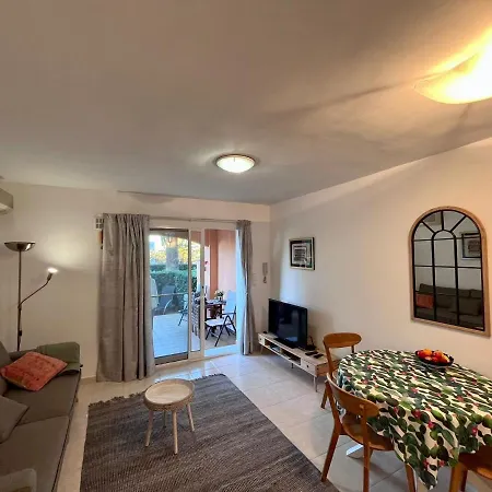 Bello Apartamento Con Piscina Y Parking Gratuito A Un Paso Del Centro *