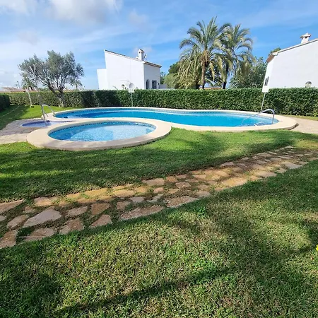 Lägenhet Con Piscina A Un Paso Del Centro