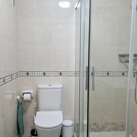 Daire Bello Apartamento Con Piscina Y Parking Gratuito A Un Paso Del Centro *