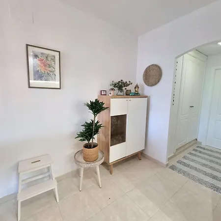 Bello Apartamento Con Piscina Y Parking Gratuito A Un Paso Del Centro Daire