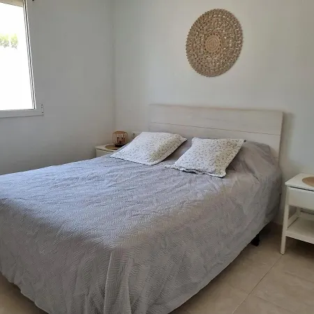 Bello Apartamento Con Piscina Y Parking Gratuito A Un Paso Del Centro